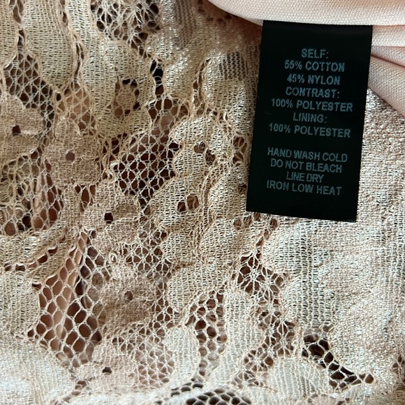 DEAL! $20! Dusty Rose Pink Lace Dress Lulu’s Halter Back Fitted Knee Length - Picture 6 of 10